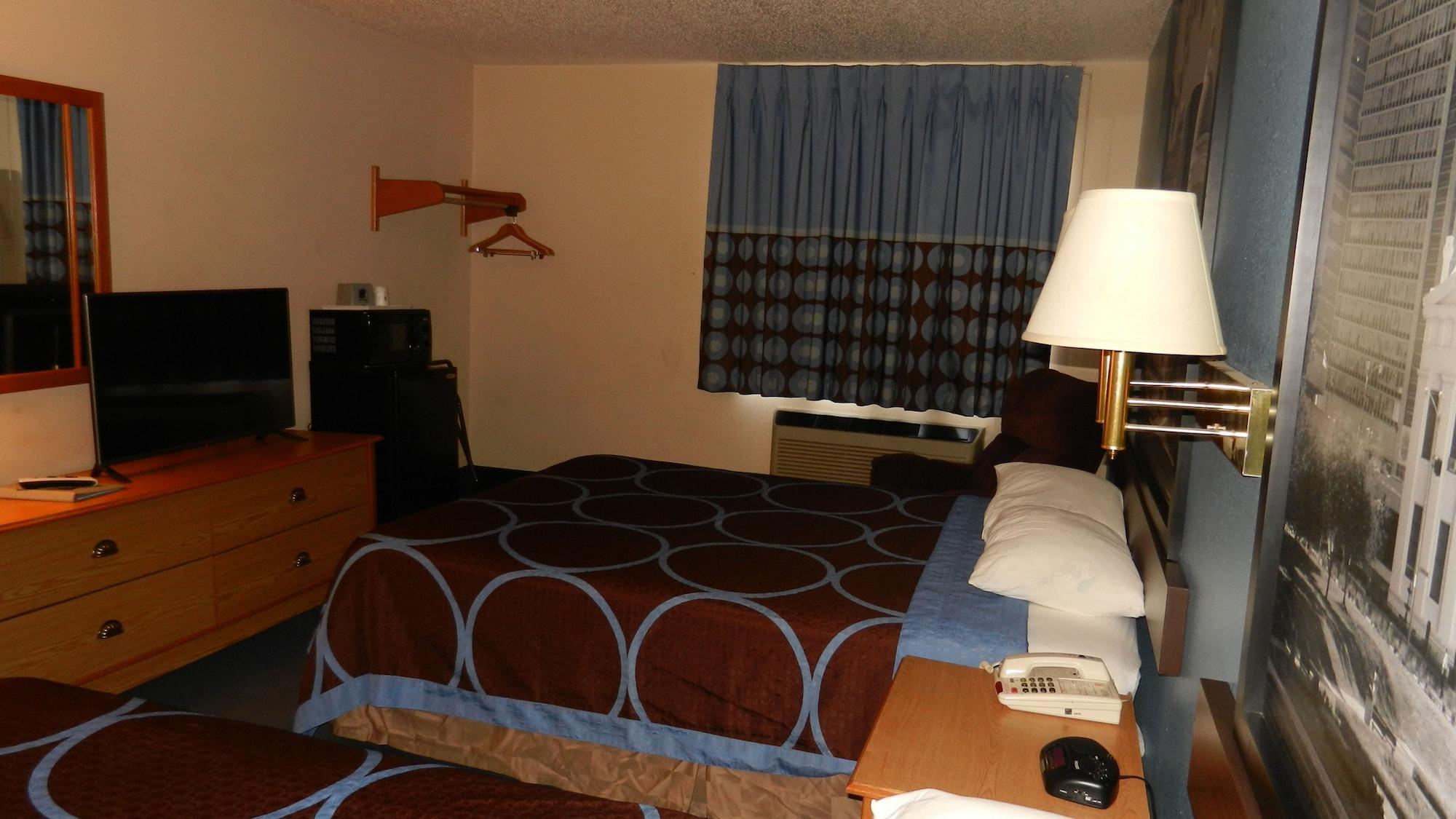 Super 8 By Wyndham Potosi Hotel Exterior foto