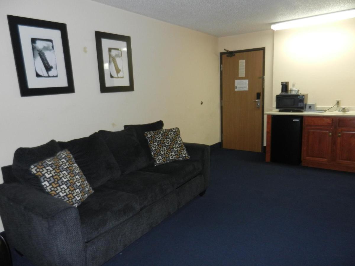 Super 8 By Wyndham Potosi Hotel Exterior foto